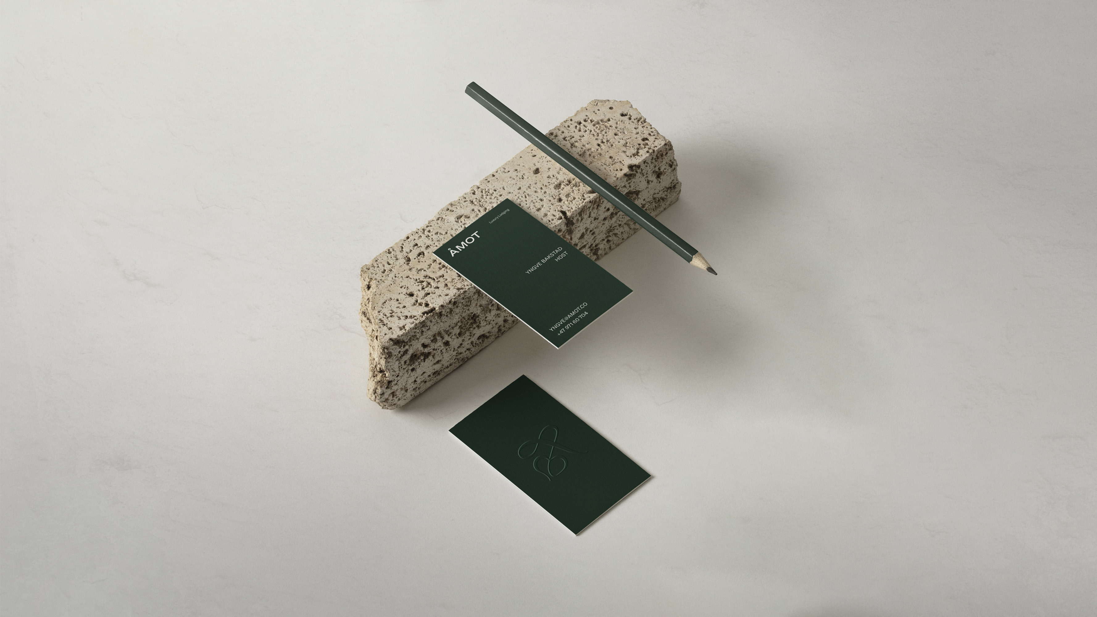 Amot Business Cards 1