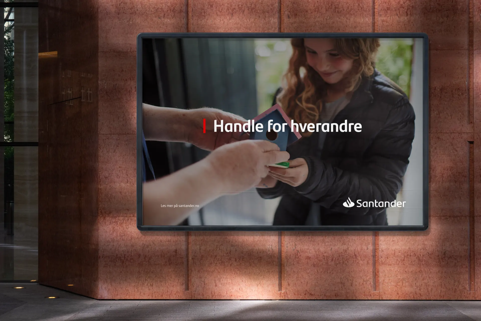 KIND Santander bank billboard handle ansvarlig