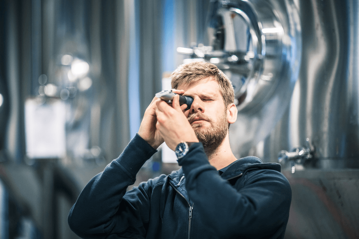 140821 7Fjell Workers 6A